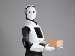 Первого в мире робота-адвоката приняли на работу