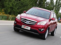 Changan готовится к выпуску CX70 нового поколения