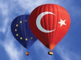 СМИ: В ЕС из Турции отправляются только необразованные беженцы