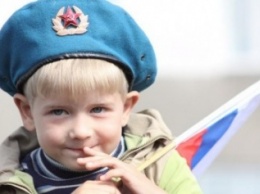 В Крыму предлагают принять закон о патриотическом воспитании