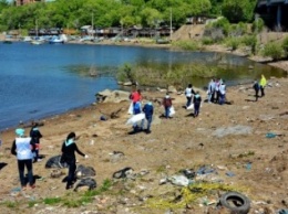 Летом в Крыму пройдет Всероссийская акция по уборке берегов «Вода России» (ВИДЕО)