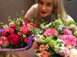 Елена Бушина отметила два года дочери в розовом цвете