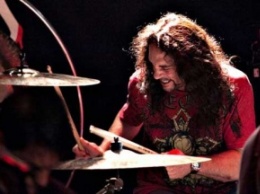Бывший барабанщик Megadeth Ник Менца умер на 52-м году жизни
