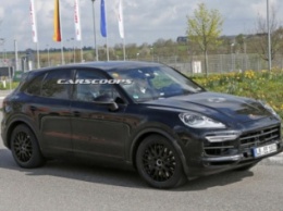 Porsche Cayenne попался фотошпионам