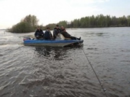 Рыбу ловить можно. А вот «моторки» пока запрещены