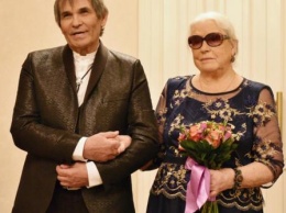 Вместо дома престарелых Федосеева-Шукшина решила выйти замуж за Алибасова