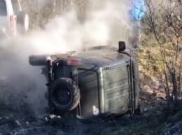 В сети показали как под Мелитополем переворачивались внедорожники (видео)