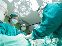 Херсонские нейрохирурги провели необычную операцию