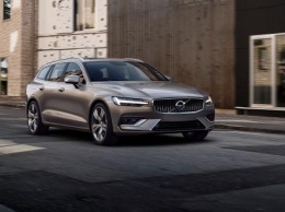 Volvo V60 и S60 получили высочайшие оценки на тестах безопасности EuroNCAP