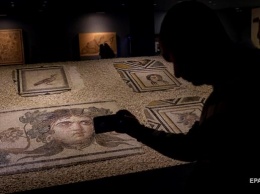 США вернули Турции украденные фрагменты древней мозаики