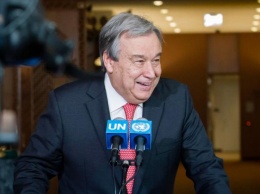 Генсек ООН призвал мировых лидеров подписать миграционный пакт