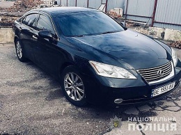 В Николаеве угнали черный Lexus ЕS 350: полиция ищет свидетелей