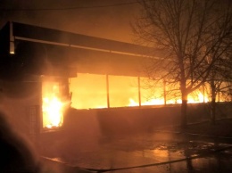 Ночью на Николаевщине сгорел магазин площадью 400 кв. м