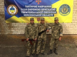 Как пристрелить своего командира: Украина показала «агрессору» эпические учения