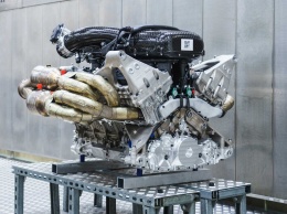 Aston Martin и Cosworth выпустили тысячесильный «атмосферник» V12