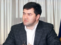 Суд объяснил восстановление Насирова в должности