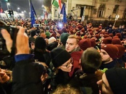 В Венгрии начался Майдан