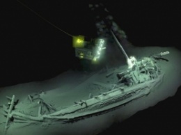 На дне Черного моря нашли древнейший корабль (фото)