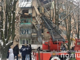 В результате взрыва газа в пятиэтажке в Фастове есть один пострадавший, под завалами ищут людей, - ГосЧС