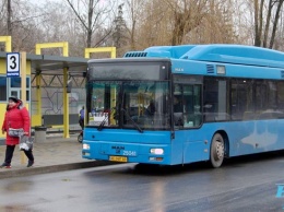 Уедут все: в Днепре на популярный маршрут вышли 26 стоместных автобусов