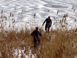 На Днепропетровщине рыбак провалился под лед и утонул (ФОТО)