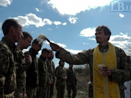 Военное капелланство: РПЦ получила указание от ФСБ привлекать "титушек" против мирян