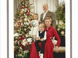 Рождественская открытка королевской семьи Монако