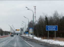 Россия "зазывает" к себе украинцем всеми способами: перекроили законопроект