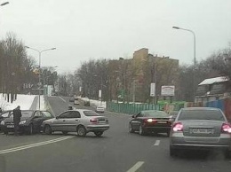 Крупная авария произошла в центре Харькова (фото)