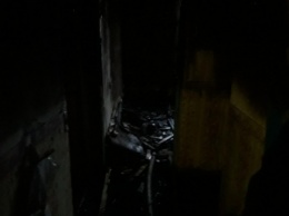 Комната выгорела полностью - спасатели показали последствия пожара в студенческом общежитии (фото)
