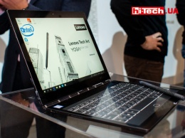 В Украине представили ноутбук-планшет Lenovo Yoga Book C930 с дополнительным E Ink-экраном