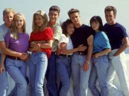 Звезды "Беверли-Хиллз, 90210" сыграют в перезапуске сериала - СМИ