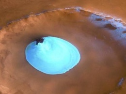 «Воду выкачали инопланетяне»: Ледяное озеро на Марсе обнаружили ученые