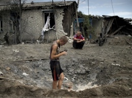 Село-призрак на Донбассе: "украинцы выживают среди могил и мин", видео