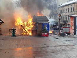 Число пострадавших в пожаре на рождественской ярмарке во Львове увеличилось до пяти