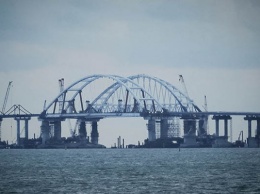 Крымский мост для россиян важнее пенсий и выборов президента