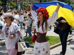 Ждем 2025-й: астрологи рассказали, что звезды приготовили для Украины