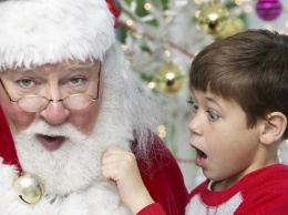 Назван возраст, в котором дети перестают верить в Деда Мороза
