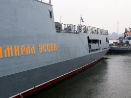 После дальнего похода: "Адмирал Эссен" возвращается в Севастополь