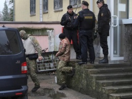 "Суд" оккупантов в Крыму вынес решение по пяти украинским морякам