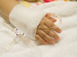Десятки детей заразились гепатитом С в больнице: «шансы выжить не у всех»