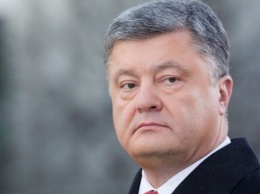 Порошенко надеется, что уже в феврале ВР "заякорит" Украину в "бухте" НАТО