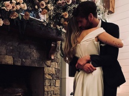 Майли Сайрус подтвердила, что вышла замуж за Лиама Хемсворта и показала фото со свадьбы