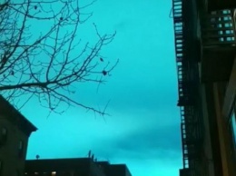 Ярко-голубое сияние: американцы заметили в небе необычное явление