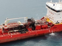 При взрыве на танкере у берегов Кипра пострадали двое моряков