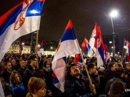 В Сербии продолжаются протесты против президента