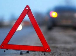 Во Львове водитель на BMW насмерть сбил девушку на остановке и скрылся