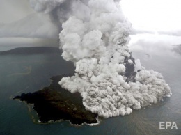 Вулкан Анак-Кракатау, вызвавший цунами в Индонезии, уменьшился в несколько раз