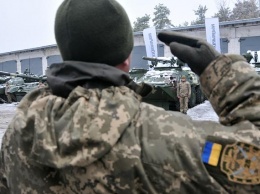 Поддерживаемые Россией боевики нарушили режим прекращения огня, ранены двое военных