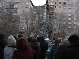 В Магниторске при взрыве и обрушении многоэтажки погибли три человека, судьба еще 79 человек пока неизвестна